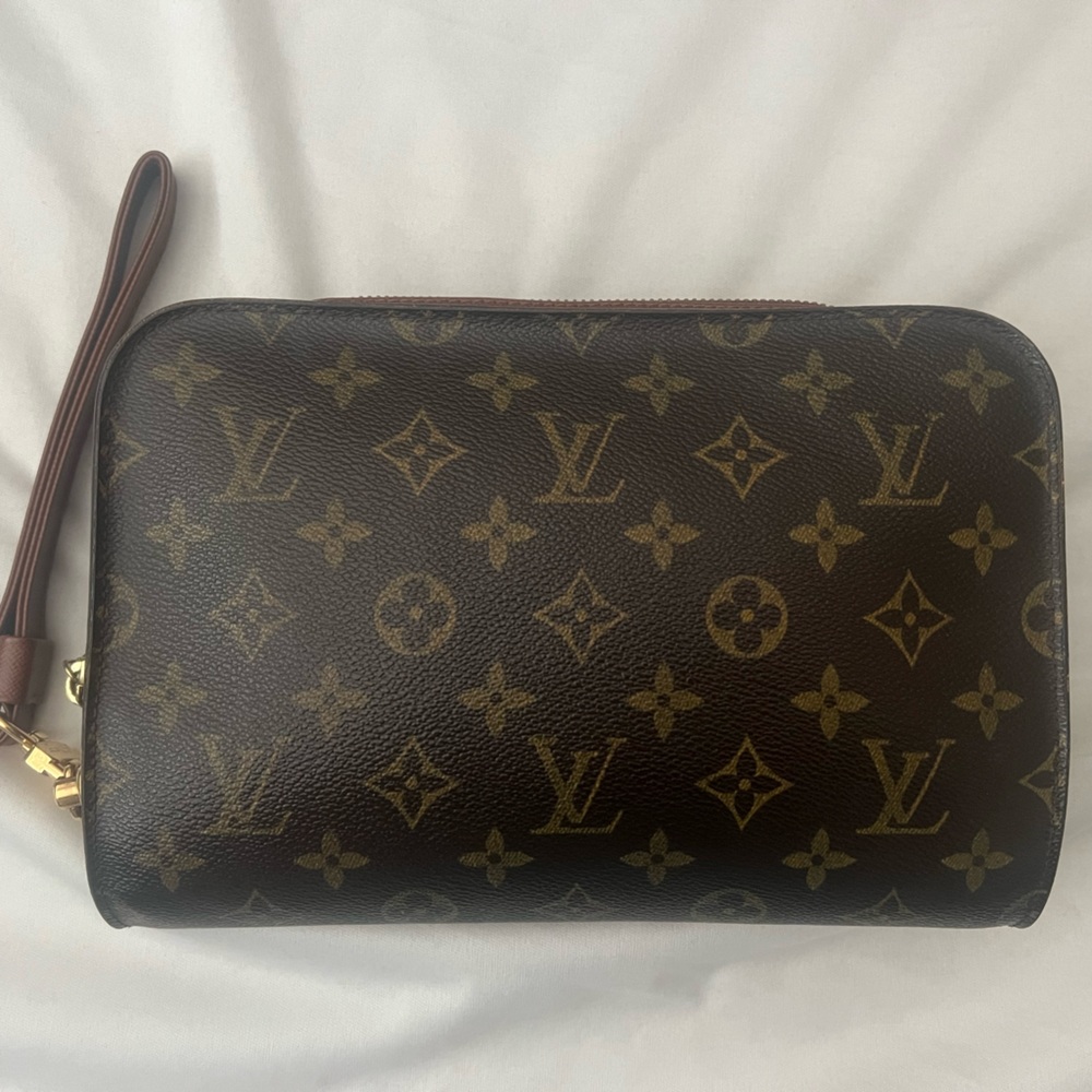 Orsay clutch